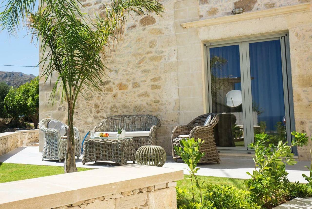 Kamartos Villa 1 Agios Georgios  ภายนอก รูปภาพ